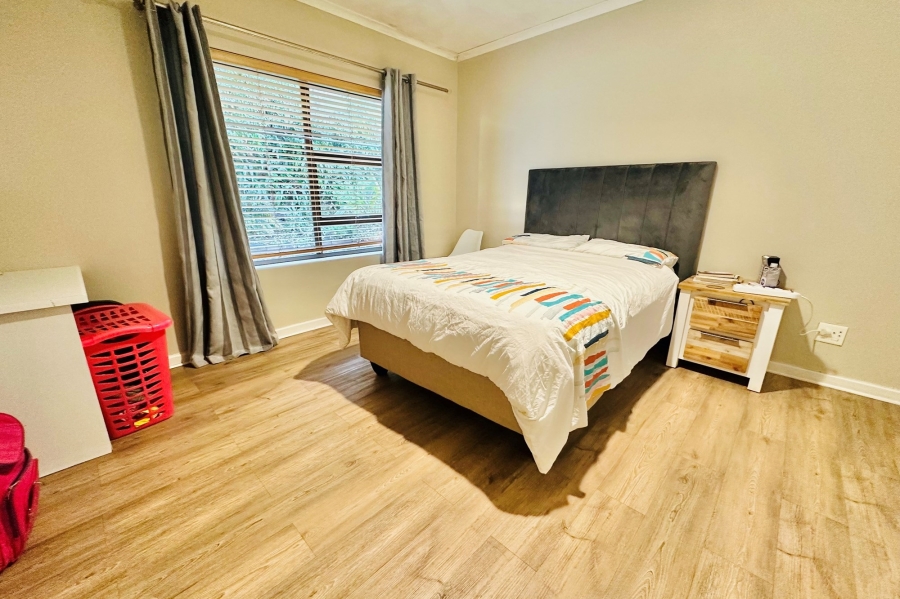 4 Bedroom Property for Sale in Providentia Eastern Cape
